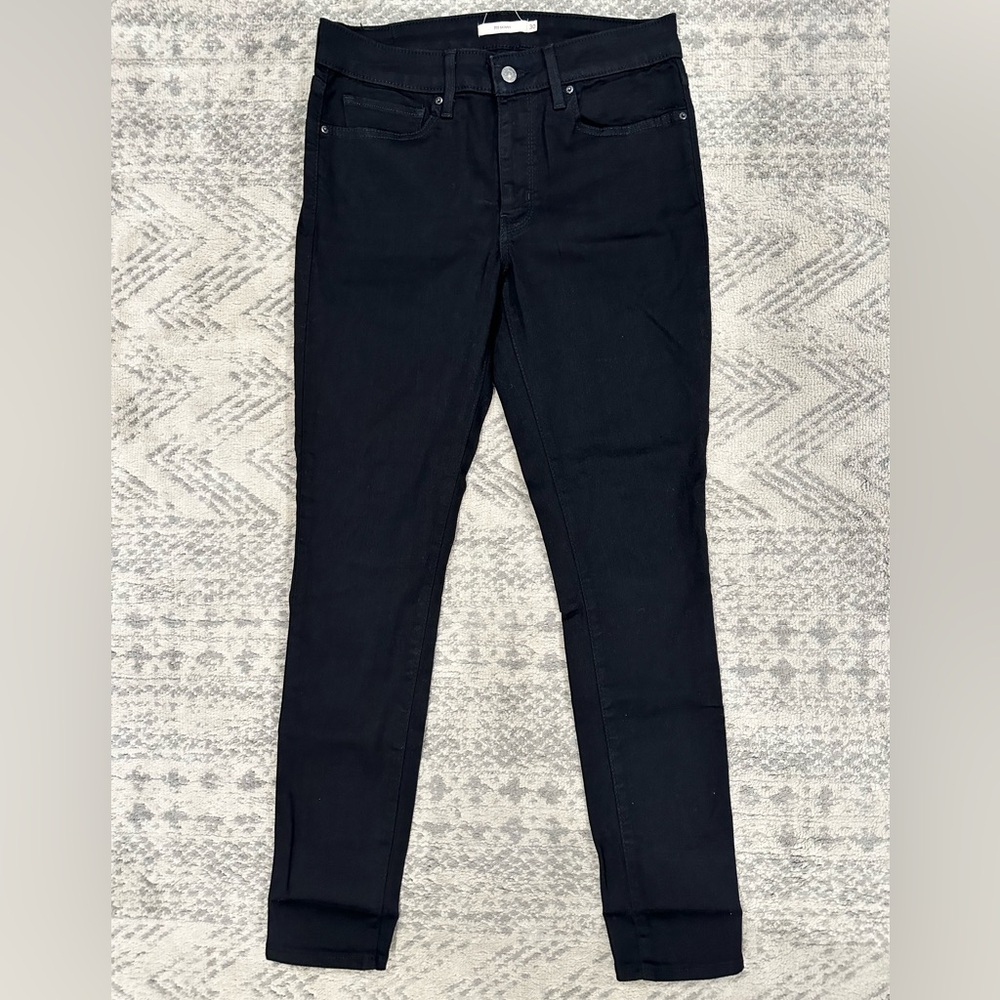 Levi’s 711 Black Skinny Denim